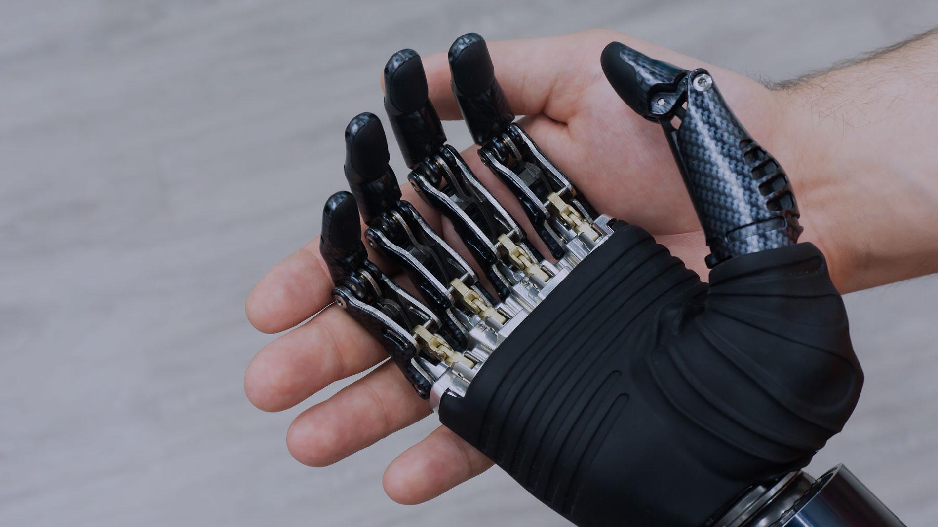 Бионический протез Bionic