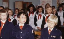 В школы России вернут пионерские значки