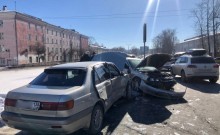 В массовом ДТП в Иркутске пострадали три человека