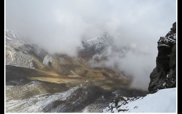 Кратер Арагаца, самой высокой вершины современной Армении: 4090 метров