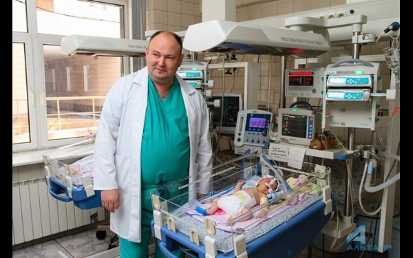 Юрий Козлов — детский хирург с мировой славой, руководитель Центра хирургии и реанимации новорождённых ИМДКБ
