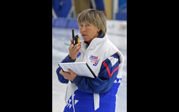 Старший тренер Иркутской области по конькобежному спорту Ольга Тарасова