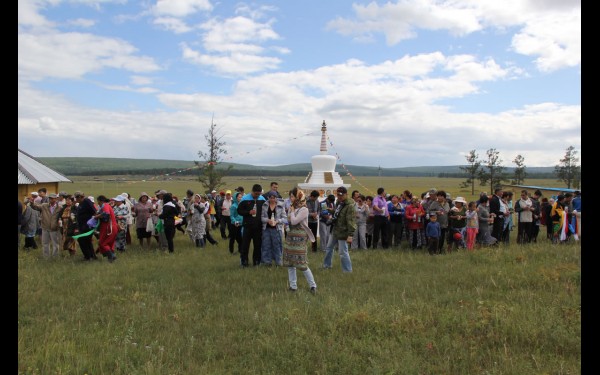 На молебен собралось все население Тухума и близлежащих деревень 