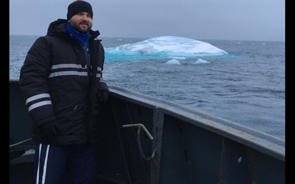 Иркутский гляциолог Егор Иванов изучал ледники Арктики
