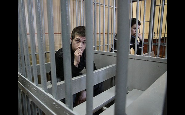 Артём Ануфриев во время судебного процесса.  Отныне самый молодой мизантроп всю жизнь проведёт за решёткой