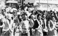 1 мая 1988  года. Первомайская демонстрация в Усть-Илимске. На главной площади самодеятельные коллективы ДК «Дружба».