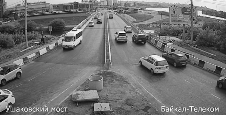 Понедельник, 27 июля. Движение по мостовому переходу запущено в шесть утра — пока только для легкового и пассажирского транспорта. За дальнейшим ходом работ на Маратовском кольце можно продолжать наблюдать с уличных камер видеонаблюдения