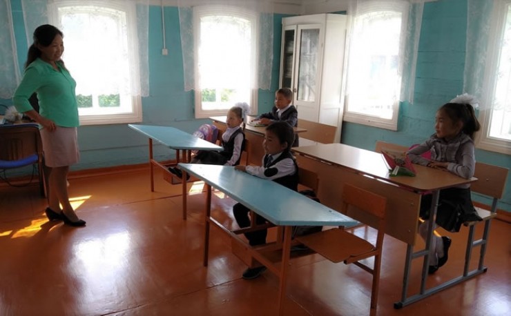 В малокомплектную сельскую школу деревни Кударейка Эхирит-Булагатского района в будущем году придет лишь один первоклассник. Вместо четырех учеников в школе будет пять.