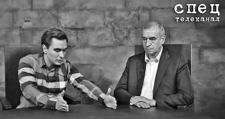 Влад Жуковский и Сергей Левченко на YouTube-канале «СПЕЦ» Влад Жуковский и Сергей Левченко на YouTube-канале «СПЕЦ»