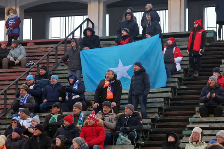 Флаг Сомали снова на трибуне иркутского стадиона