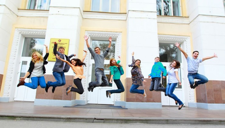 Все российские студенты традиционно отмечают «профессиональный» праздник 25 января