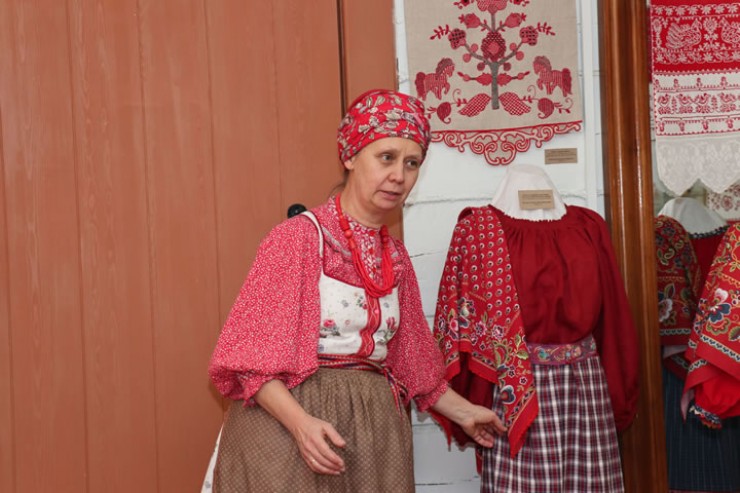 Светлана Ерёмина: «Покосная рубаха выглядит как платье»