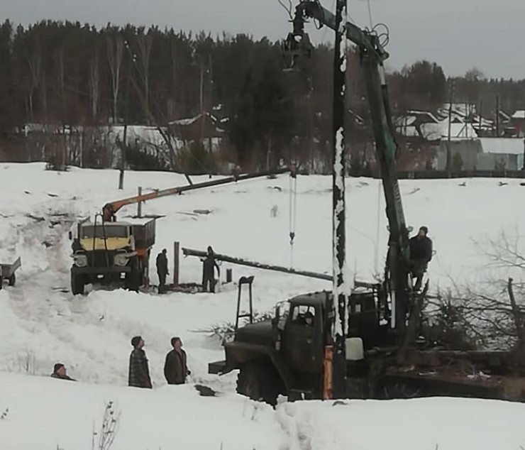 23 марта без постоянного энергоснабжения оставалось только село Кондратьево. Там ураганным ветром снесло 11 опор.