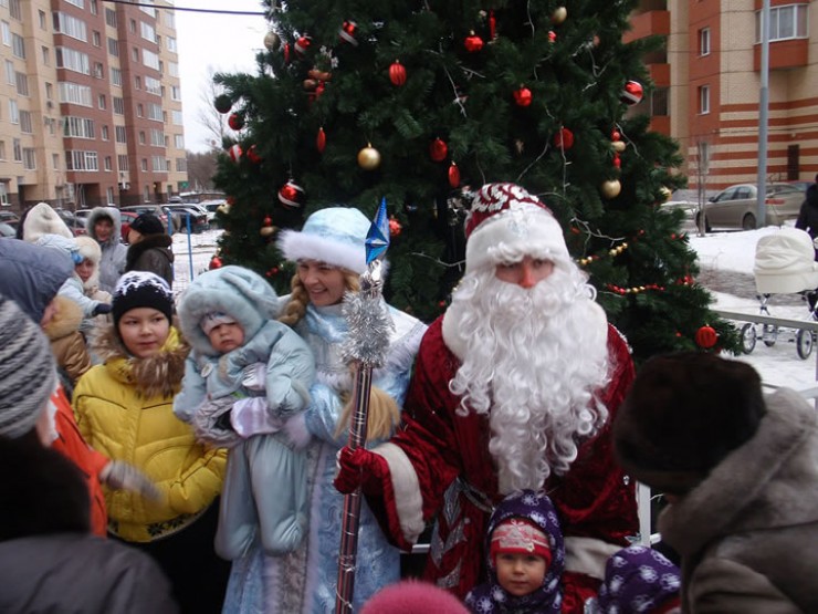 Дед Мороз еще не стартовал из своей резиденции в сторону Иркутской области, но уже объявлен здесь персоной нон грата.