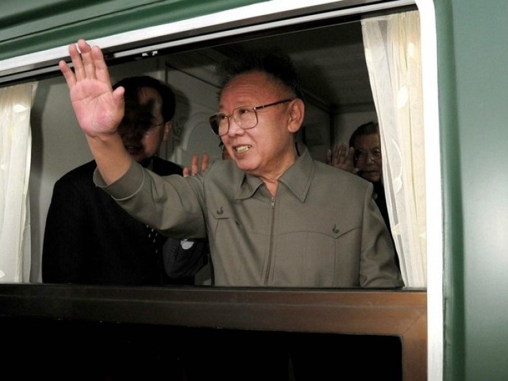 В августе 2011 года Генеральный секретарь ТПК Ким Чен Ир посетил Россию. В Бурятии прошла его встреча с президентом РФ Дмитрием Медведевым.