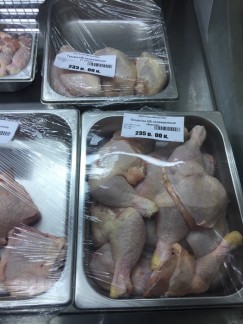 В конце прошлого года одномоментно поднялись цены на курицу. Подорожание составило 30—40 рублей