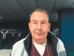 Евгений Петрович Выборов, известный иркутский тренер по хоккею с мячом.