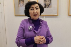 Антонина Осодоева сделала портреты почти всех своих близких и родных. У нее сложилась крепкая творческая семья. Антонина Осодоева сделала портреты почти всех своих близких и родных. У нее сложилась крепкая творческая семья.