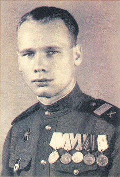 Гвардии сержант иркутянин Ольгерт Маркевич в мае 1945-го штурмовал Берлин и расписался на стене Рейхстага.