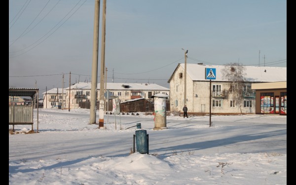 В 60-х годах в центре поселка возвели несколько двухэтажных благоустроенных домов. Однако спустя время многие жители от них отказались из-за отсутствия земельного участка под огород и личное хозяйство.
