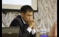 Главный архитектор Иркутска Сергей Александров внимательно выслушал каждого жителя Иркутска на публичных слушаниях обсуждения Генплана города: «Точки зрения бывают разные, кто-то говорит, что дороги надо выносить, кто-то — развивать малоэтажное строительство, а кто-то — парковые зоны. Все это важные вопросы»